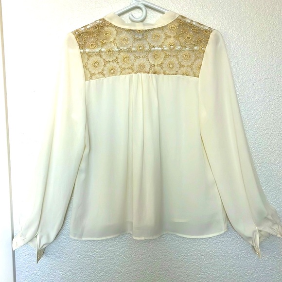 Semi sheer flowy long sleeve blouse with front tie. Forever 21. Small. - Picture 2 of 5